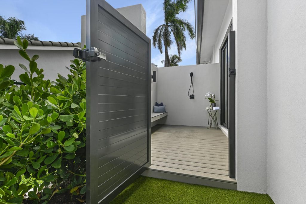 Coconut Palm Estate-Brand New Custom Build — image 60